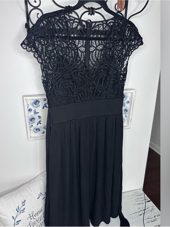 kate spade Dresses & Skirts - Kate Spade Black Lace Whimsigoth Midi Dress